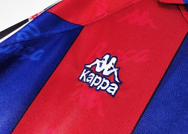 Retro 1995/97 Barcelona Home Soccer Jersey - Image 7
