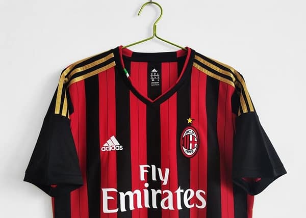 Retro 2013/14 AC Milan Home Soccer Jersey - Image 3