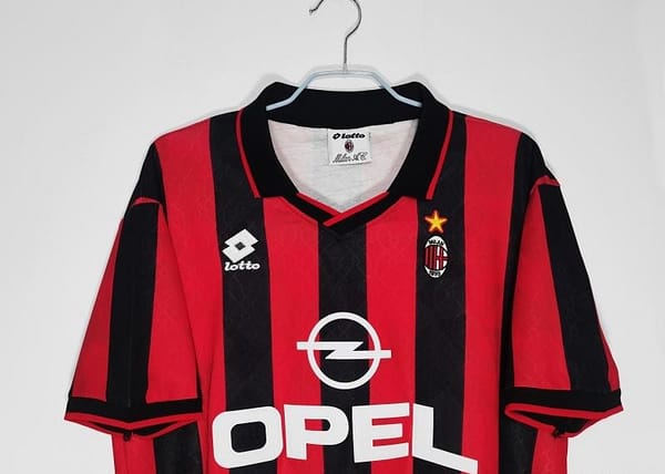 Retro 1995/96 AC Milan Home Soccer Jersey - Image 8