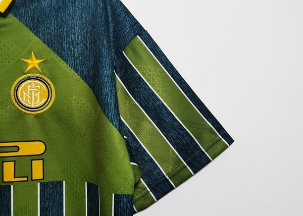 Retro 1995/96 Inter Milan Away Soccer Jersey - Image 2