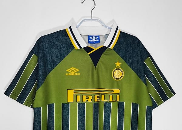Retro 1995/96 Inter Milan Away Soccer Jersey - Image 9