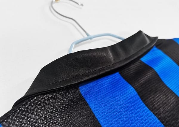 Retro 1998/99 Inter Milan Home Soccer Jersey - Image 2