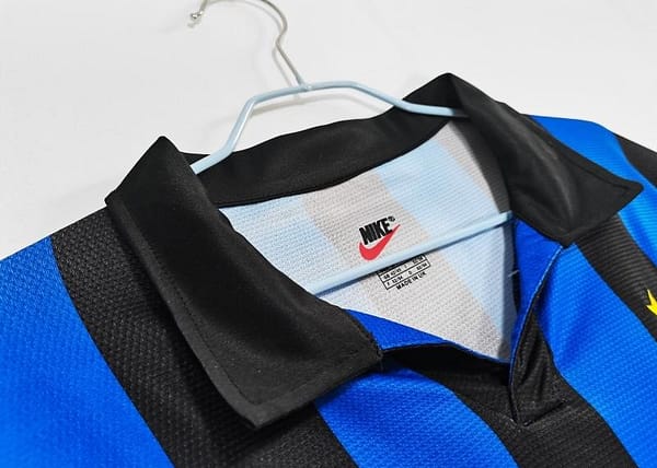 Retro 1998/99 Inter Milan Home Soccer Jersey - Image 9