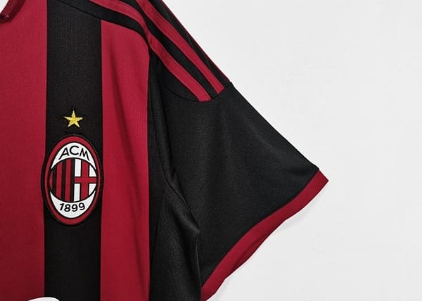 Retro 2009/10 AC Milan Home Soccer Jersey - Image 6
