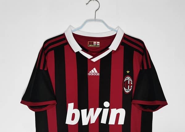 Retro 2009/10 AC Milan Home Soccer Jersey - Image 9