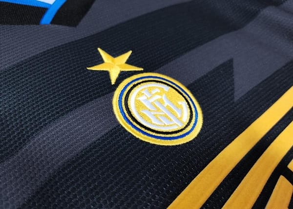 Retro 1997/98 Inter Milan Third Soccer Jersey - Image 6