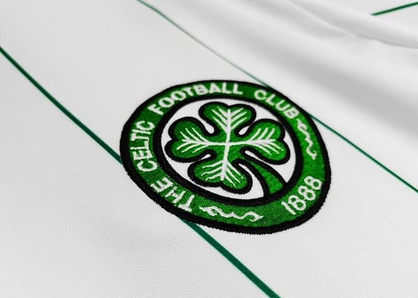 Retro 1984/86 Celtic Away Soccer Jersey - Image 6