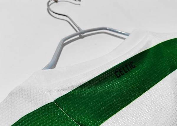 Retro 2012/13 Celtic Home 125th Anniversary Soccer Jersey - Image 2