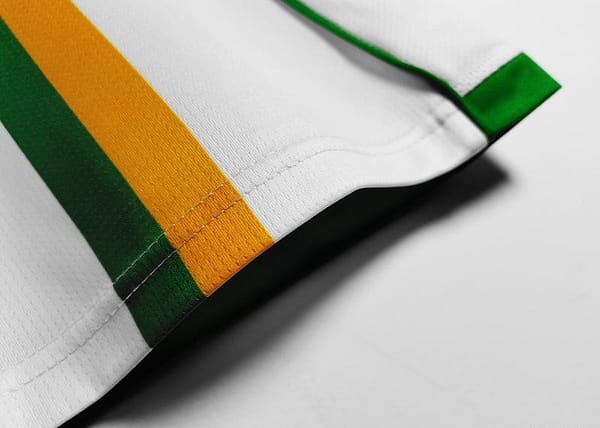 Retro 2006/07 Celtic Third Soccer Jersey - Image 4
