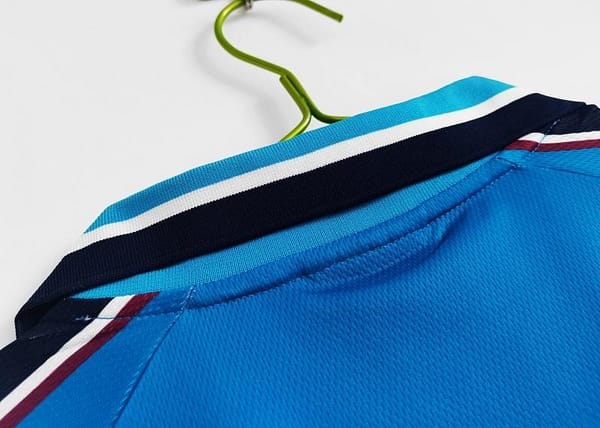 Retro 1997/99 Manchester City Home Soccer Jersey - Image 3