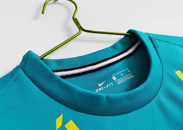 Retro 2021 Brazil Blue Training Jersey - Image 9