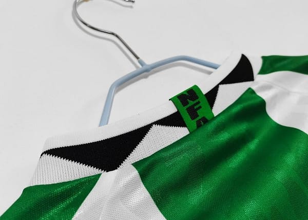 Retro 1996/98 Nigeria Away Soccer Jersey - Image 2