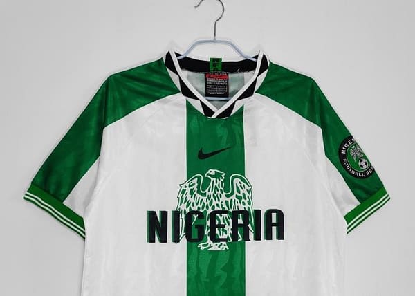 Retro 1996/98 Nigeria Away Soccer Jersey - Image 9