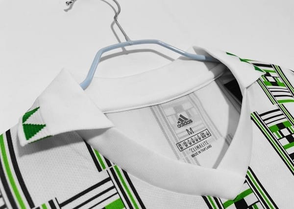 Retro 1994 Nigeria Away Soccer Jersey - Image 6