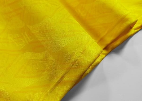 Retro 1991/93 Brazil Home Soccer Jersey - Image 5