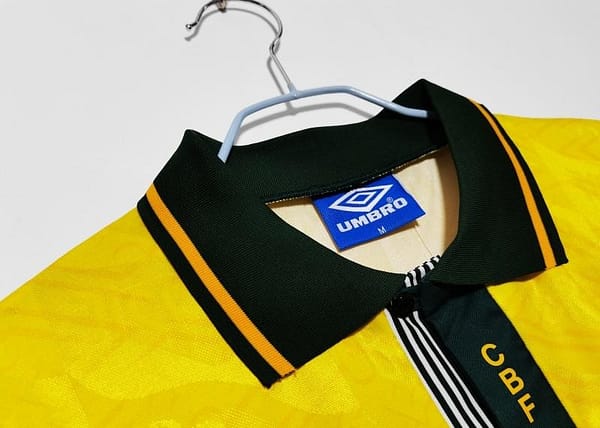 Retro 1991/93 Brazil Home Soccer Jersey - Image 8