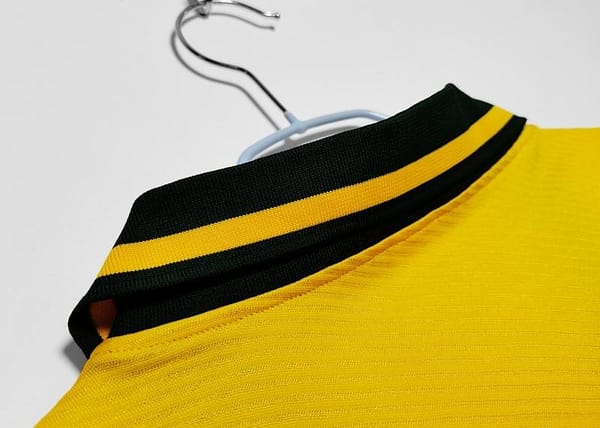 Retro 1993/94 Brazil Home Soccer Jersey - Image 2