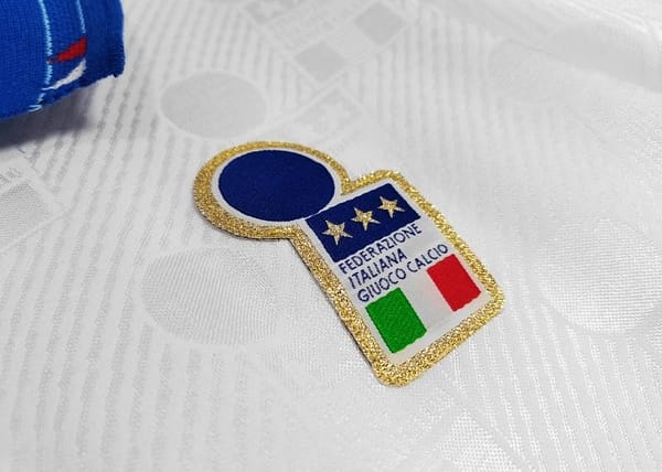 Retro 1994 Italy Away Soccer Jersey - Image 6