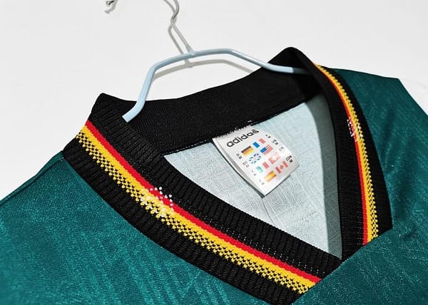 Retro 1996/97 Germany Away Soccer Jersey - Image 7