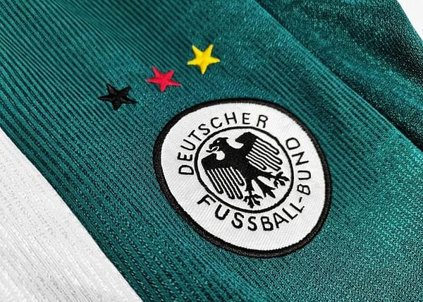 Retro 1998 Germany Away Soccer Jersey - Image 7