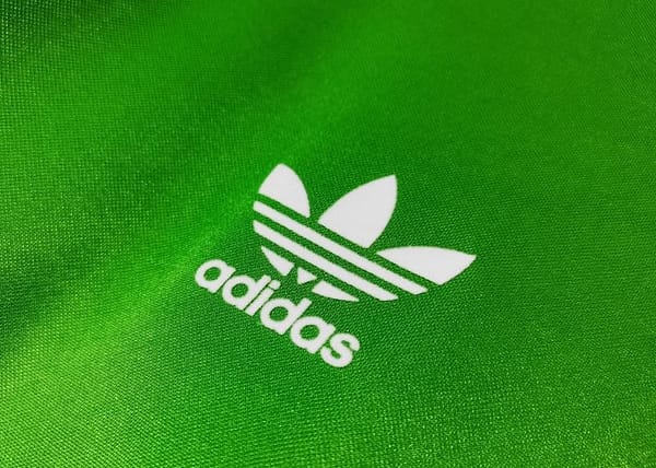 Retro 1988/90 Ireland Home Soccer Jersey - Image 4