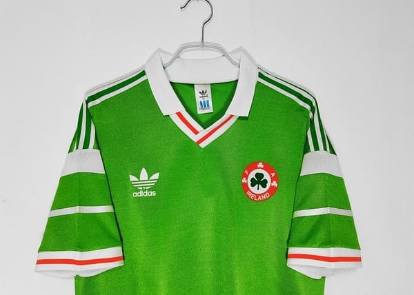 Retro 1988/90 Ireland Home Soccer Jersey - Image 8