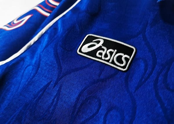 Retro 1998 Japan Home Soccer Jersey - Image 8