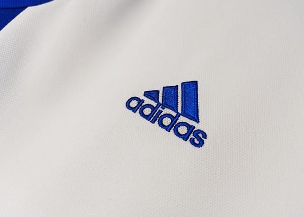 Retro 2004 Greece Away Soccer Jersey - Image 6