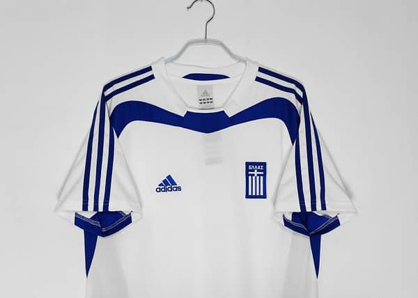 Retro 2004 Greece Away Soccer Jersey - Image 11
