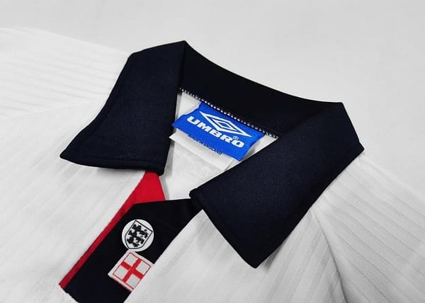 Retro Kids 1998 England Home Soccer Jersey - Image 9