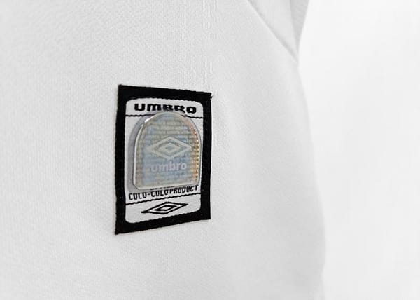 Retro 2006 COLO COLO Home Soccer Jersey - Image 3