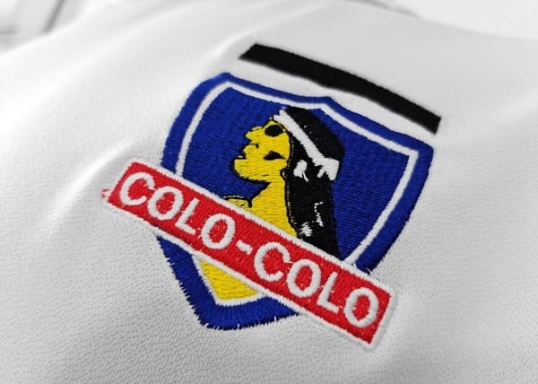 Retro 2006 COLO COLO Home Soccer Jersey - Image 6