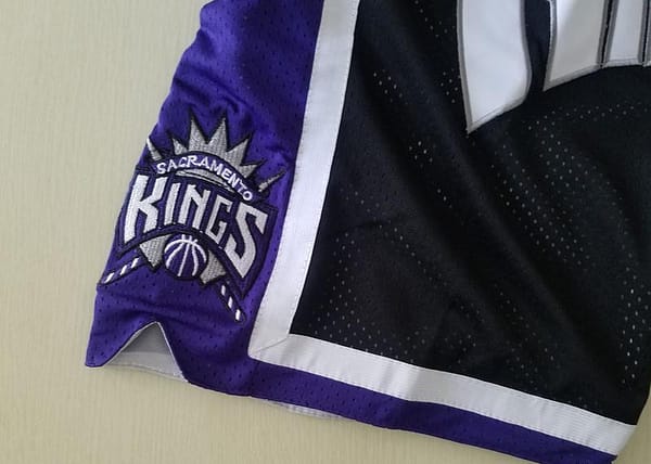 Sacramento 1998-99 Retro Classics Basketball Club Shorts - Image 4