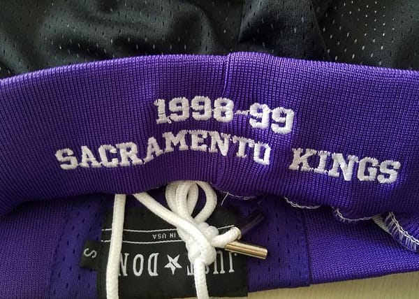 Sacramento 1998-99 Retro Classics Basketball Club Shorts - Image 10