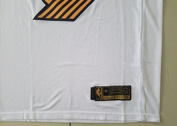 Carmelo Anthony 00 White Golden Edition Jersey - Image 3