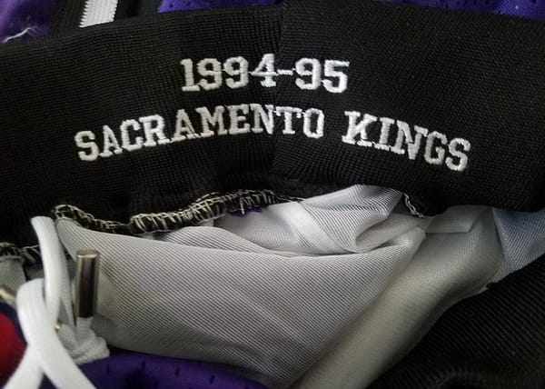Sacramento 1994-95 Retro Classics Basketball Club Shorts - Image 5