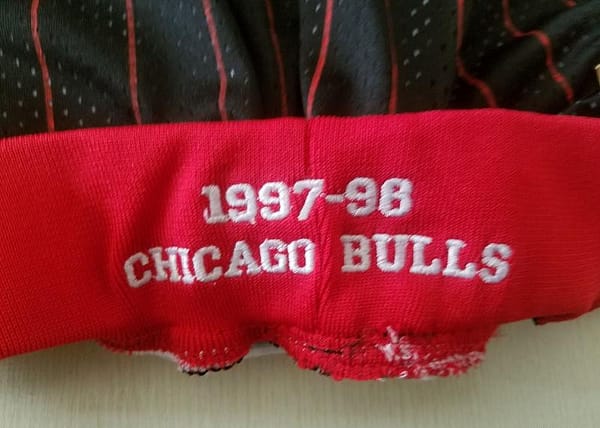 Chicago 1997-98 Throwback Classics Basketball Team Shorts - Image 9