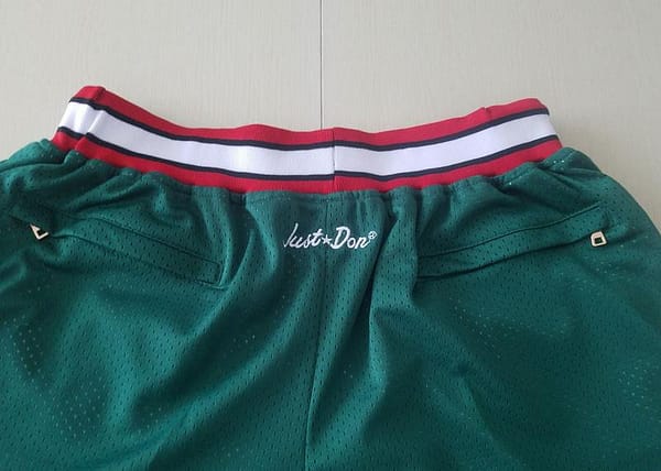 Chicago 2008-09 Throwback Classics Basketball Team Shorts - Image 5