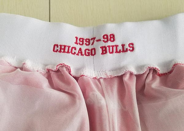 Chicago 1997-98 Throwback Classics Basketball Team Shorts - Image 2