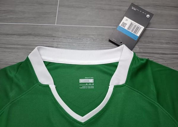 Retro 08/09 Wolfsburg Home Green Jersey - Image 6