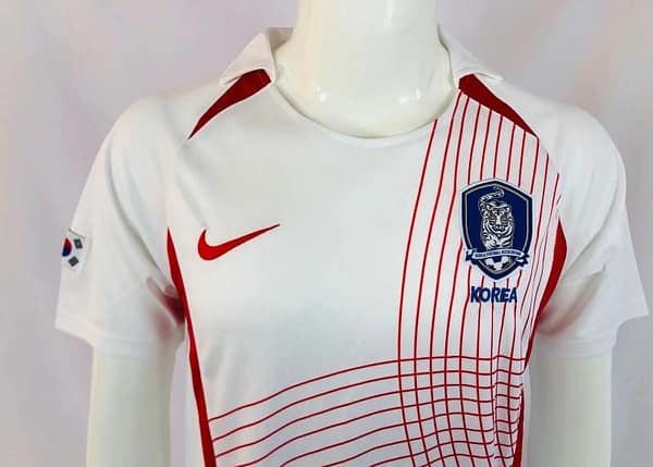 Retro 2002 South Korea Home Jersey - Image 2