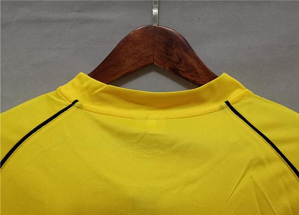 Retro 01/02 Borussia Dortmund Champions League Jersey - Image 4