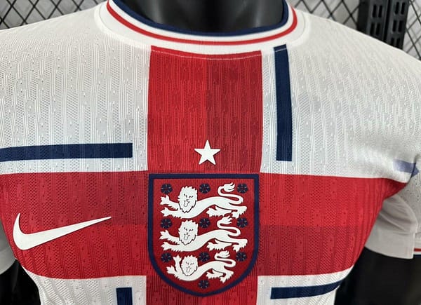 Player Version 2024 England Flag Concept Jersey - Image 5