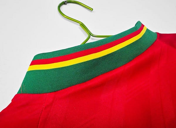 Retro 92/94 Portugal Home Jersey - Image 4