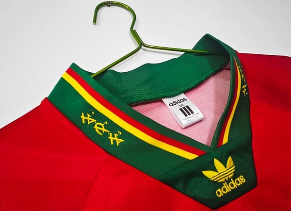 Retro 92/94 Portugal Home Jersey - Image 5
