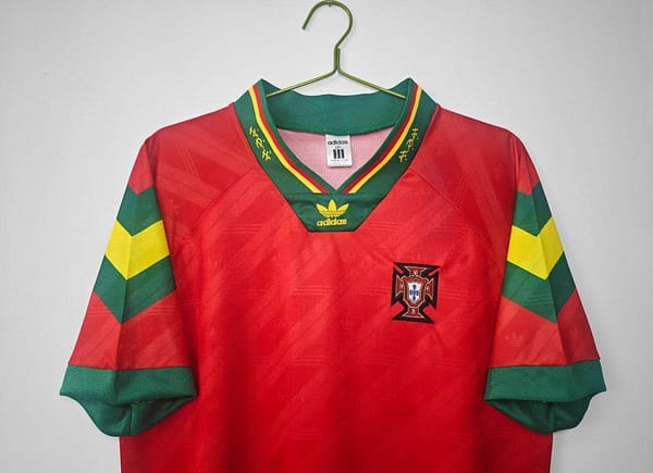 Retro 92/94 Portugal Home Jersey - Image 8