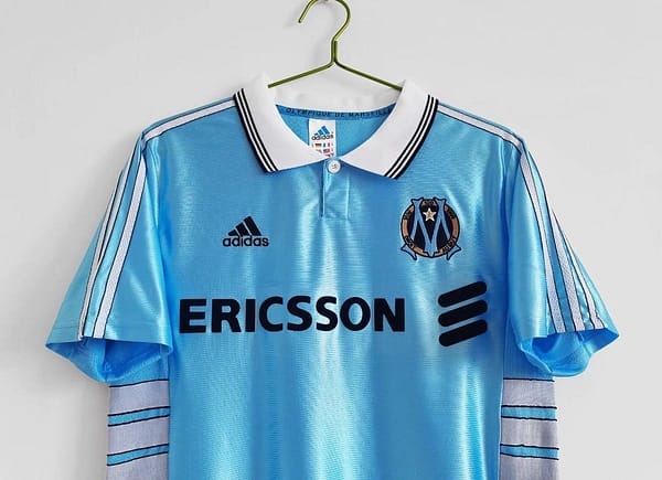 Retro 98/99 Marseille away Soccer Jersey - Image 3