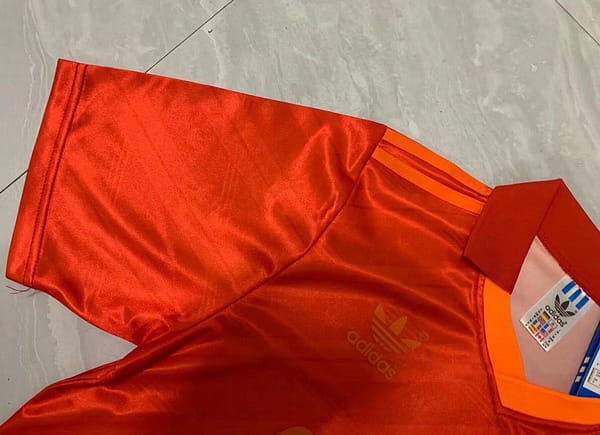 Retro 92/94 Roma Third Jersey - Image 4