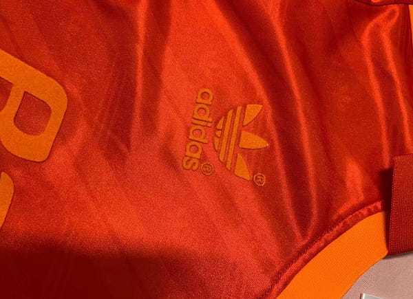 Retro 92/94 Roma Third Jersey - Image 11