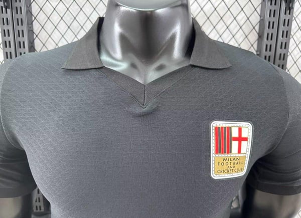 Player Version 24/25 AC Milan 125th Anniversary Black Jersey - Image 3